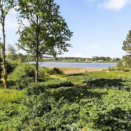 アパート Den Gamle Direktorbolig I Stenstrup